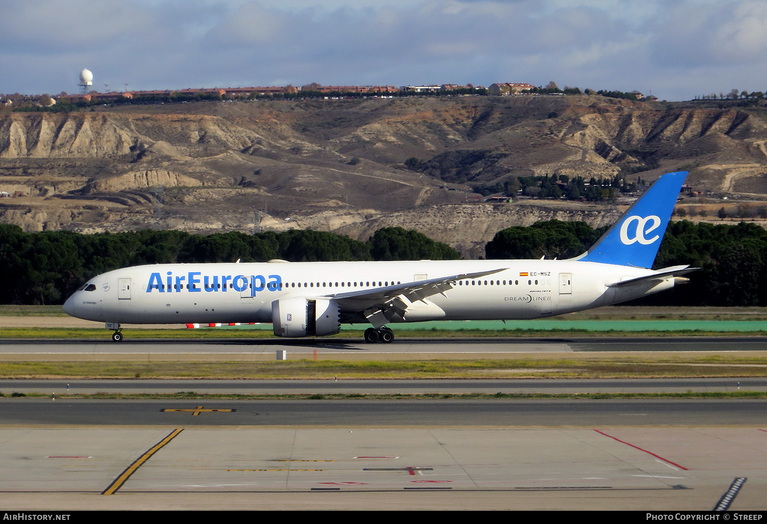 Aircraft Photo of EC-MSZ | Boeing 787-9 Dreamliner | Air Europa | AirHistory.net #419032