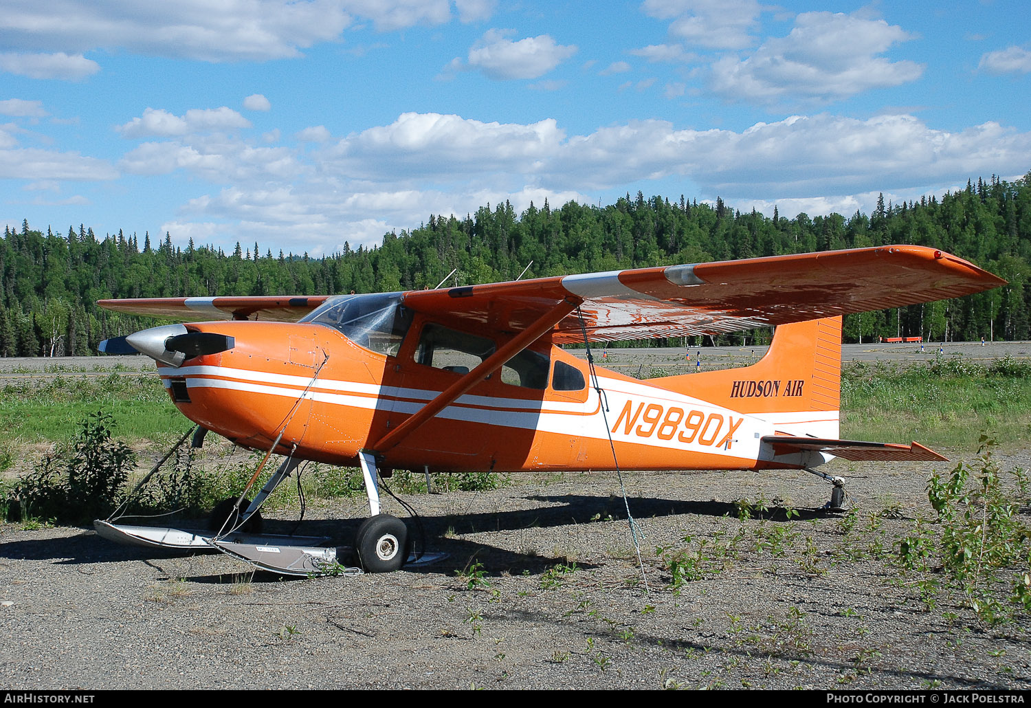 Aircraft Photo of N9890X | Cessna 185 Skywagon | Hudson Air Service | AirHistory.net #419254