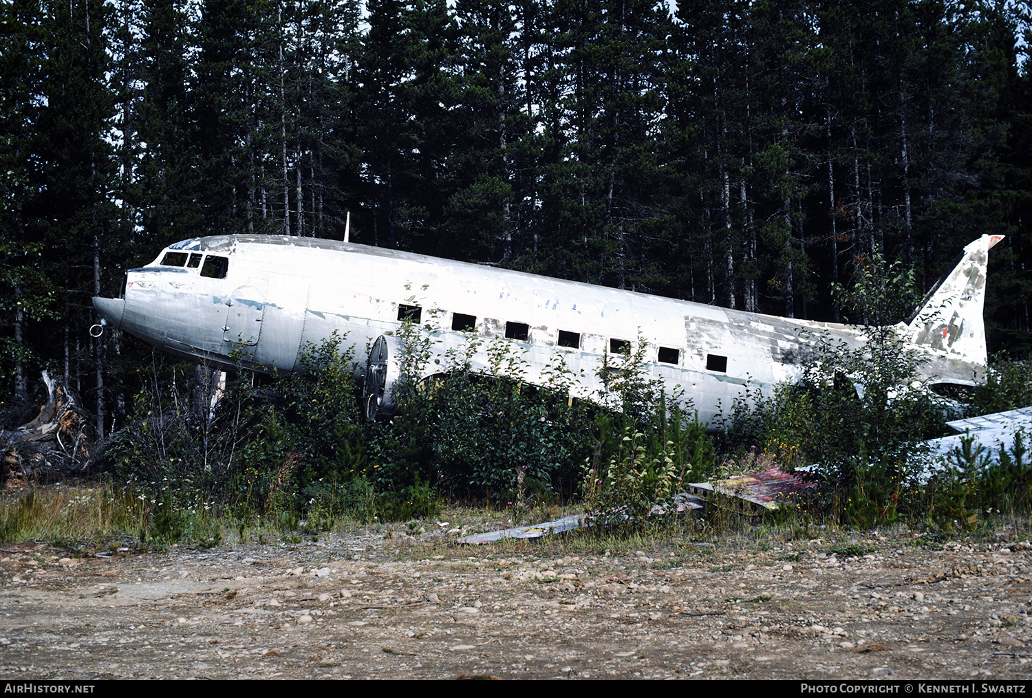 Aircraft Photo of CF-PWH | Douglas DC-3... | AirHistory.net #419378