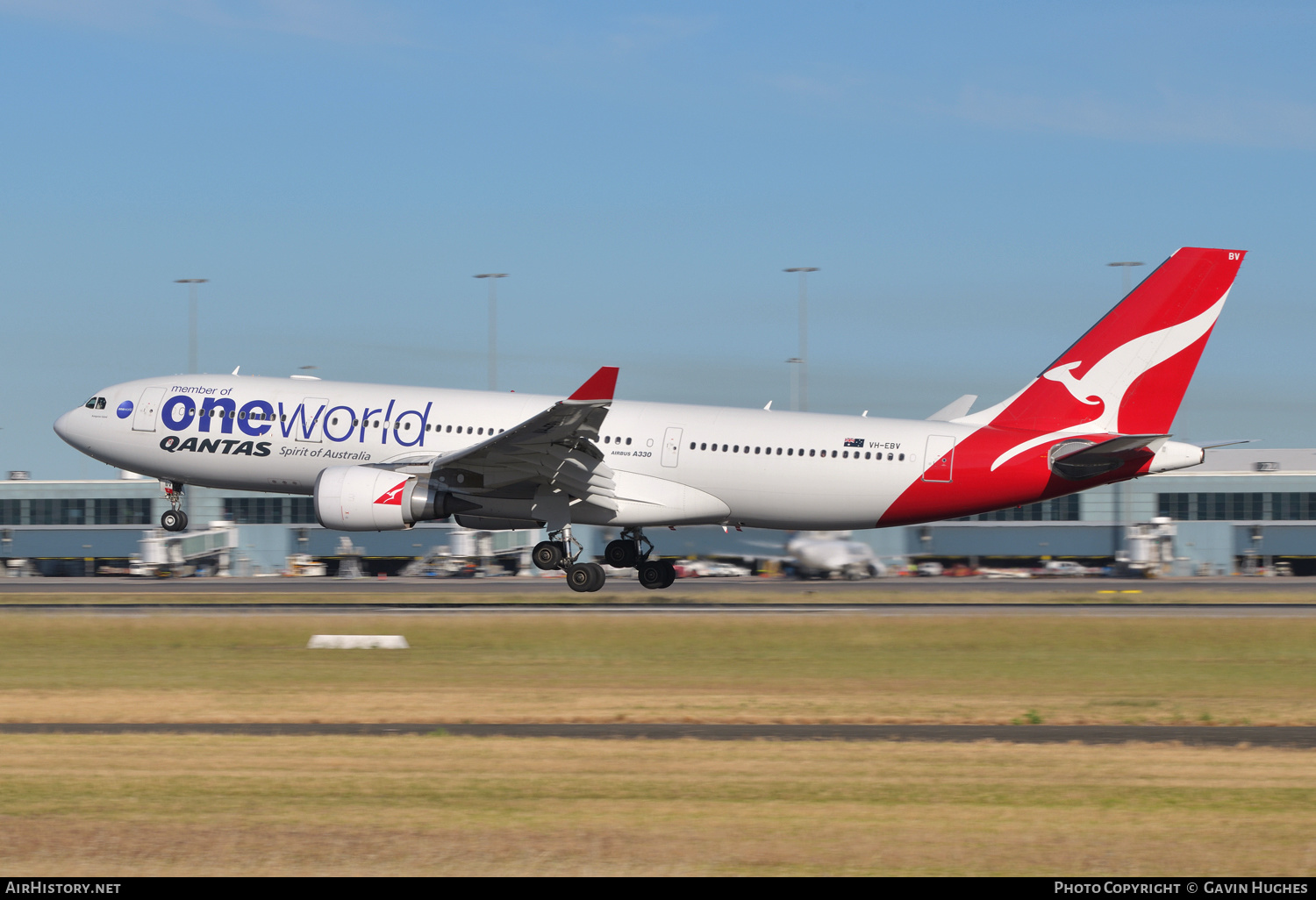 Aircraft Photo of VH-EBV | Airbus A330-202 | Qantas | AirHistory.net #419438