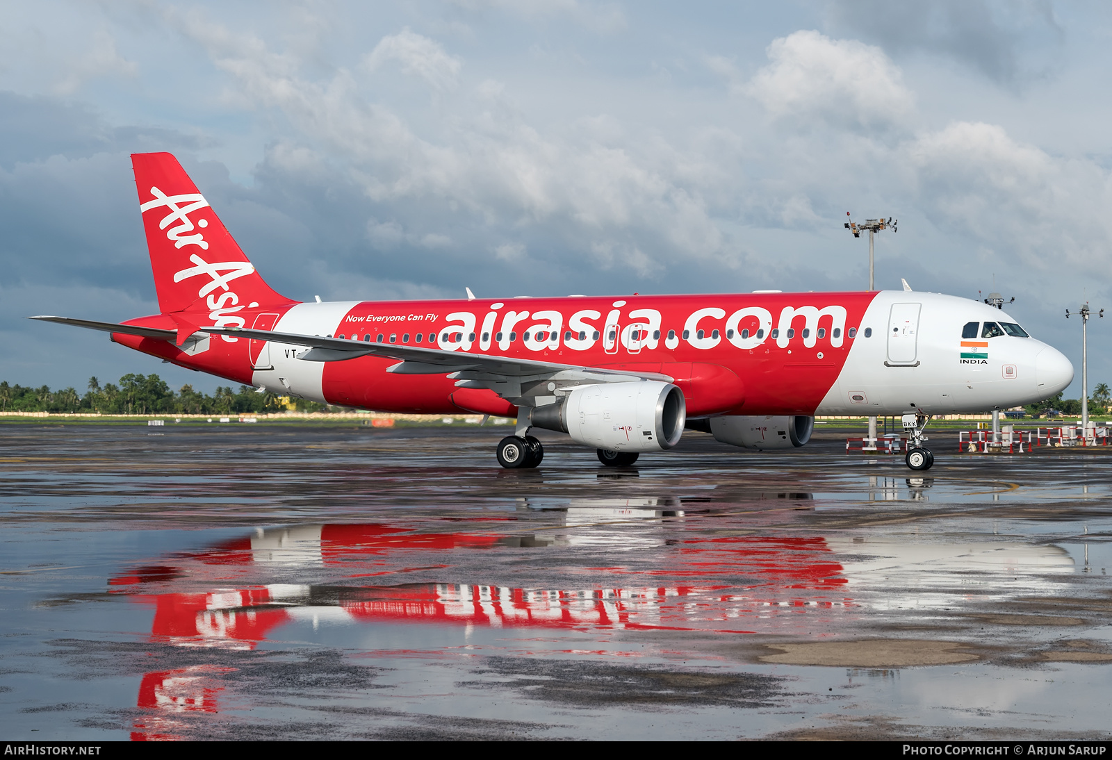 Aircraft Photo of VT-BKK | Airbus A320-214 | AirAsia | AirHistory.net #419512