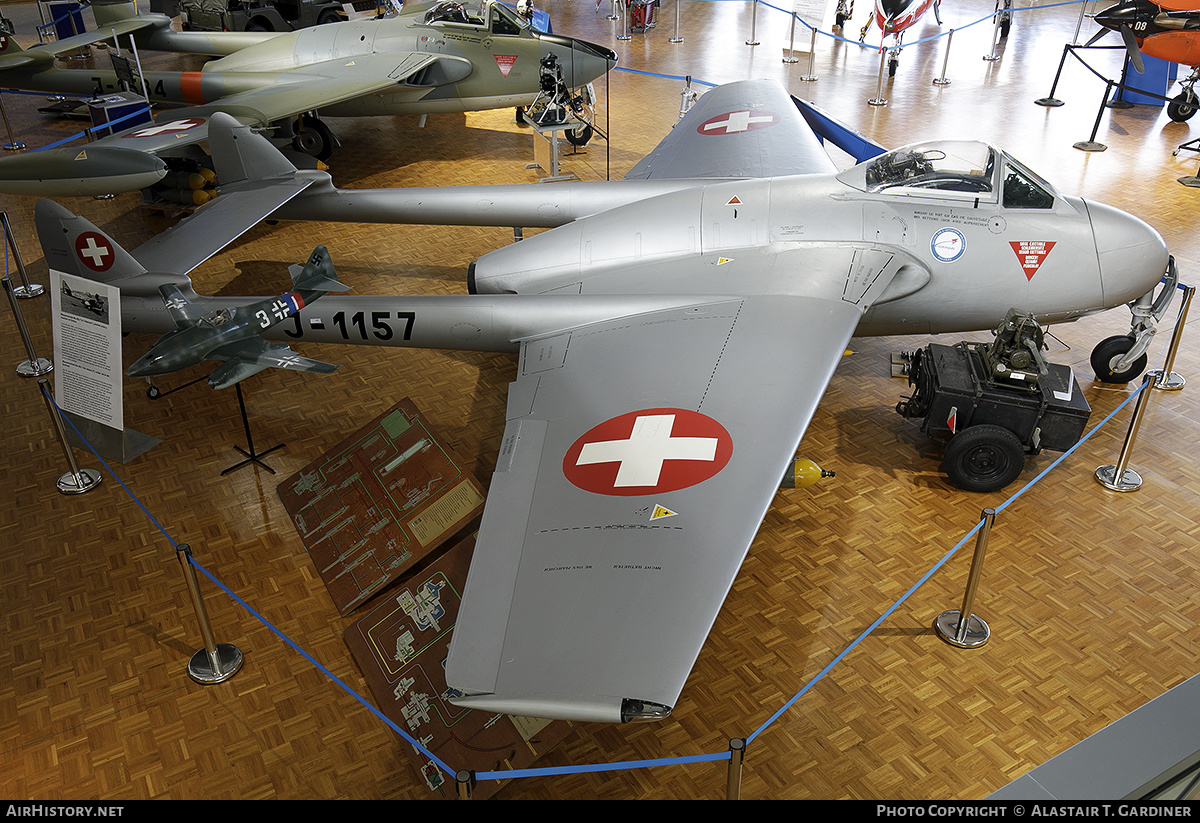 Aircraft Photo of J-1157 | De Havilland D.H. 100 Vampire FB6 | Switzerland - Air Force | AirHistory.net #419579