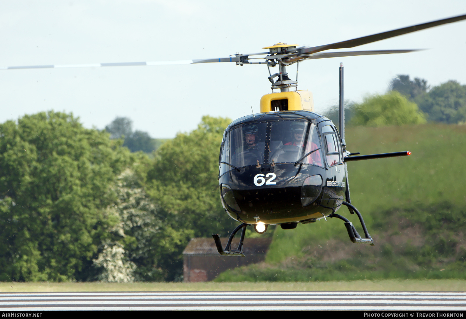 Aircraft Photo of ZJ262 | Eurocopter AS-350BB Squirrel HT1 | UK - Air Force | AirHistory.net #419580