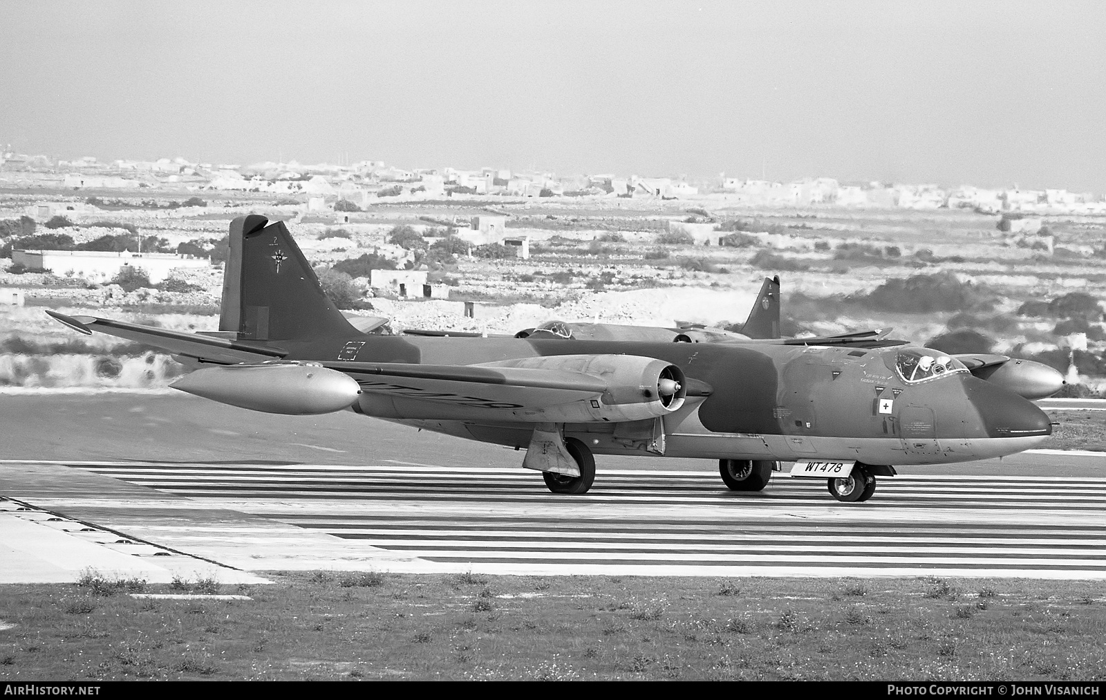 Aircraft Photo of WT478 | English Electric Canberra T4 | UK - Air Force | AirHistory.net #419681