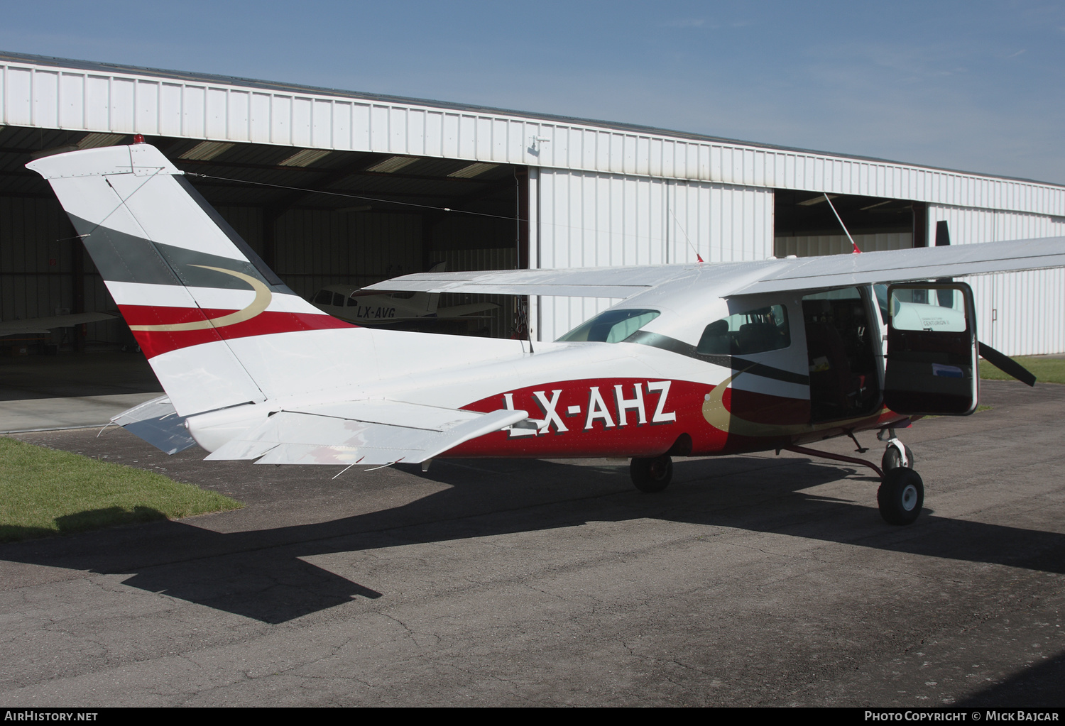 Aircraft Photo of LX-AHZ | Cessna T210N Turbo Centurion II | AirHistory.net #419703