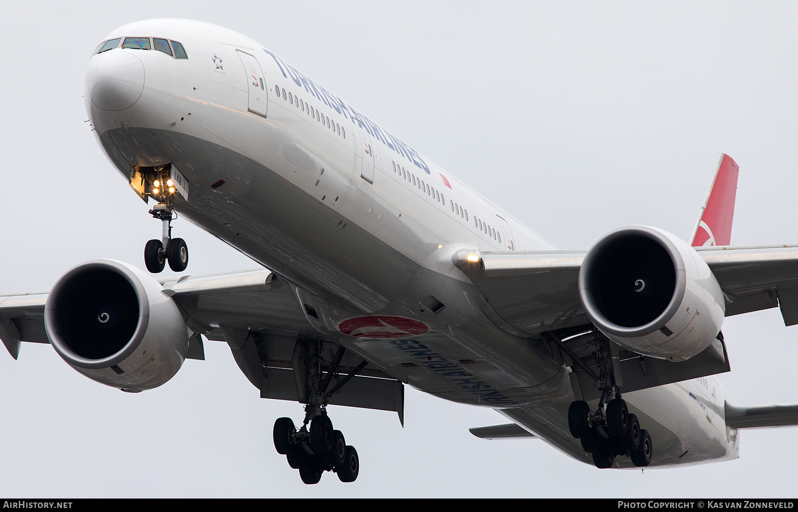 Aircraft Photo of TC-LKB | Boeing 777-36N/ER | Turkish Airlines | AirHistory.net #419711