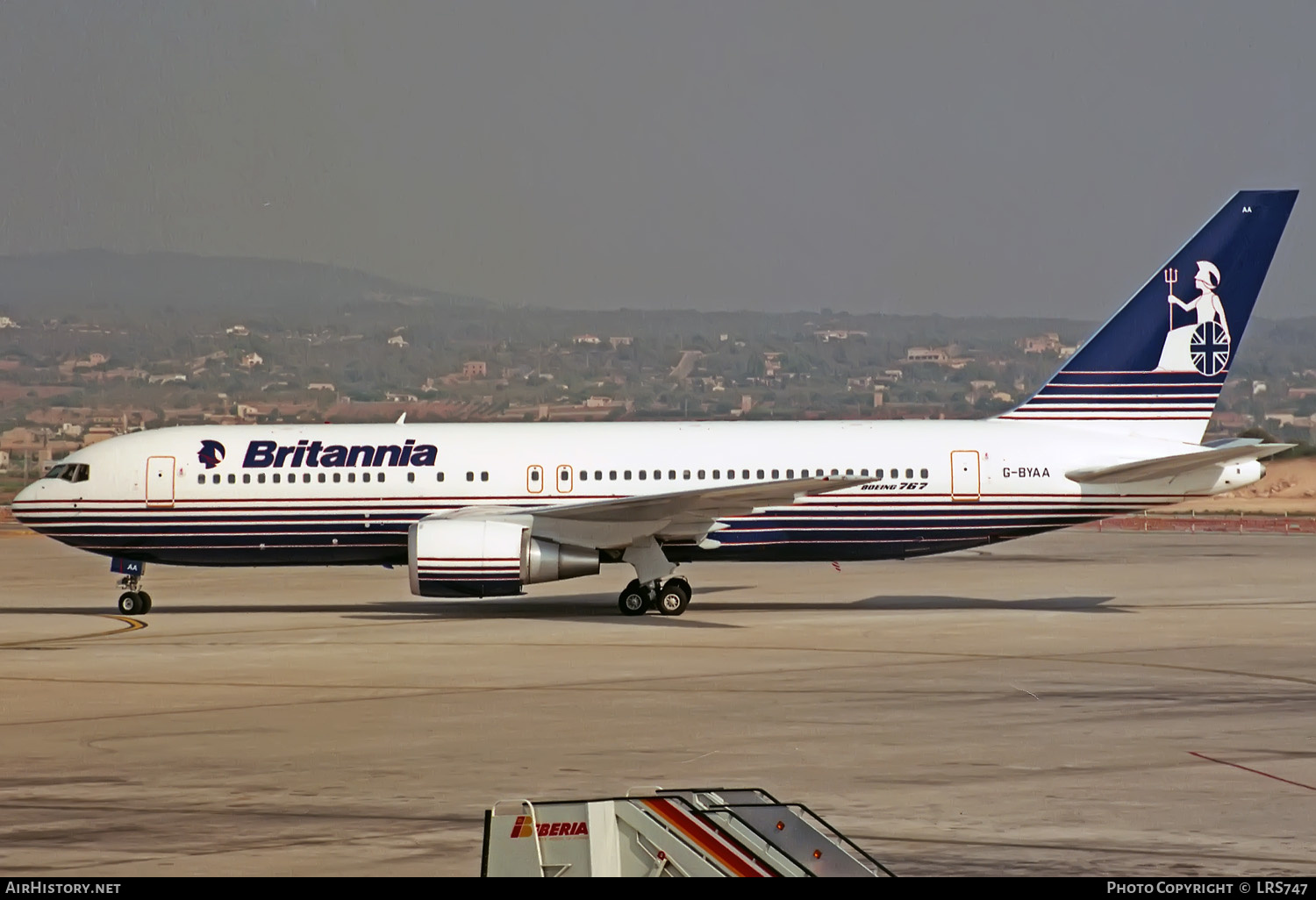 Aircraft Photo of G-BYAA | Boeing 767-204/ER | Britannia Airways | AirHistory.net #419722