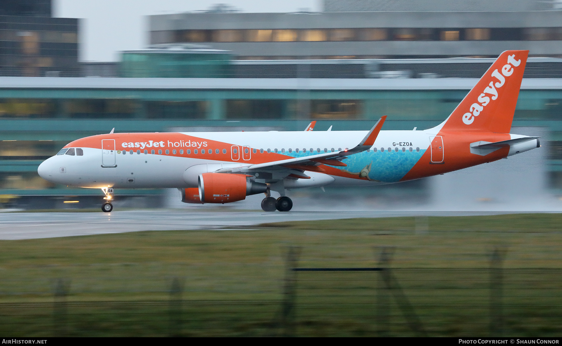 Aircraft Photo of G-EZOA | Airbus A320-214 | EasyJet | AirHistory.net #419763