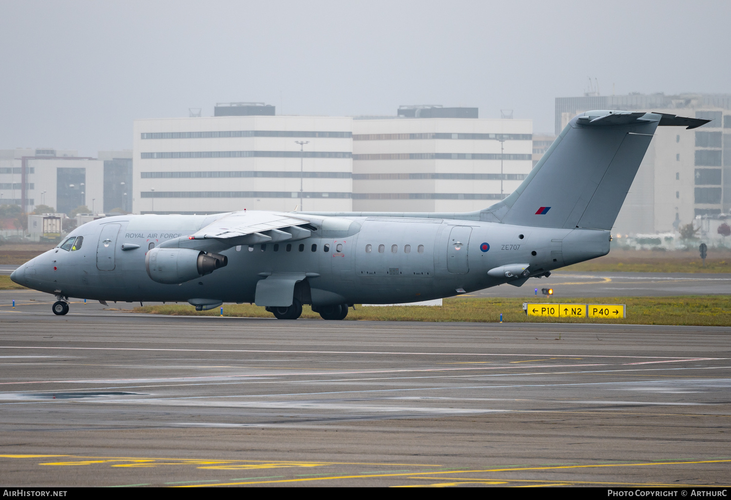 Aircraft Photo of ZE707 | British Aerospace BAe-146 C.3 | UK - Air Force | AirHistory.net #419766