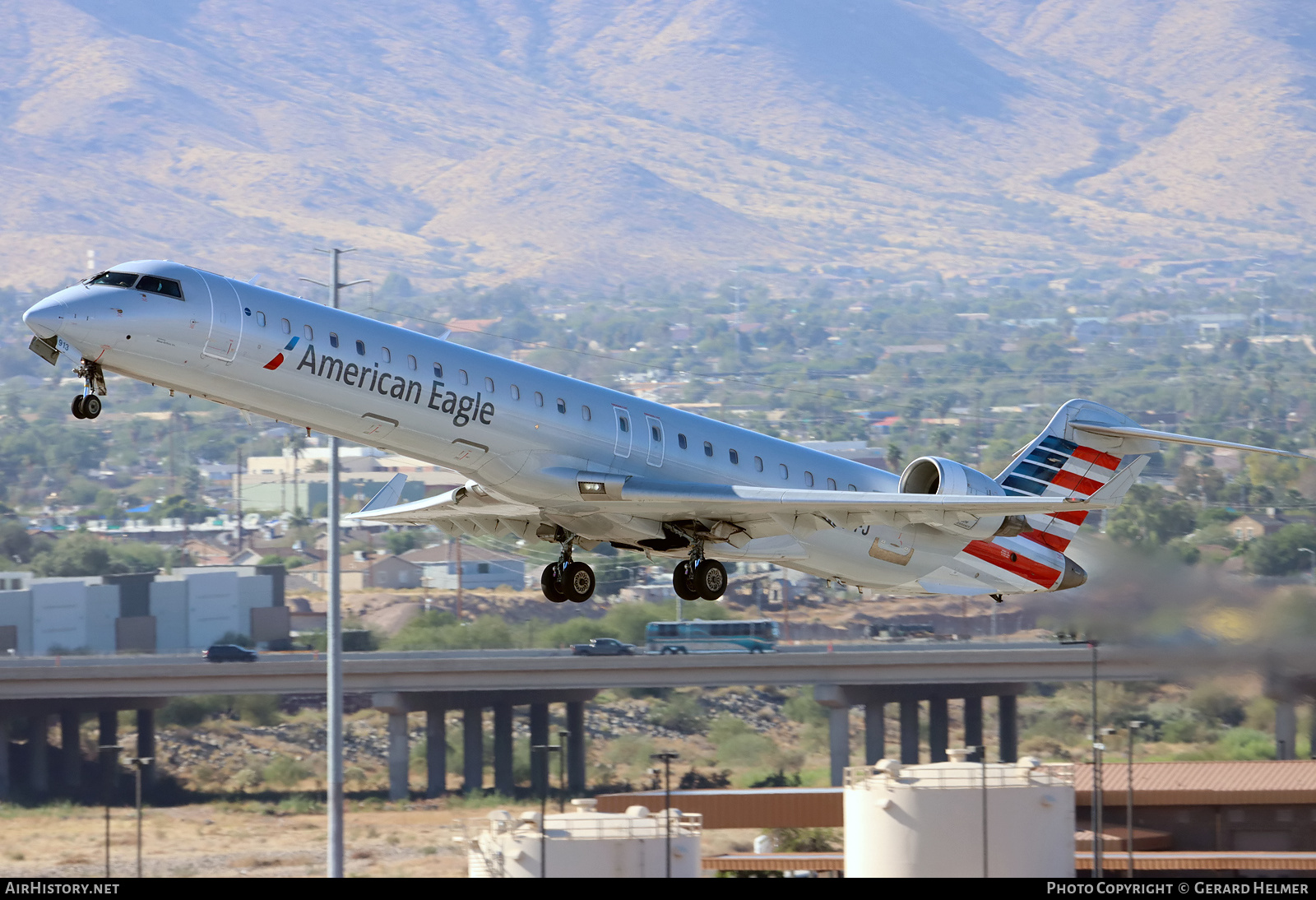 Aircraft Photo of N913FJ | Bombardier CRJ-900ER (CL-600-2D24) | American Eagle | AirHistory.net #419926