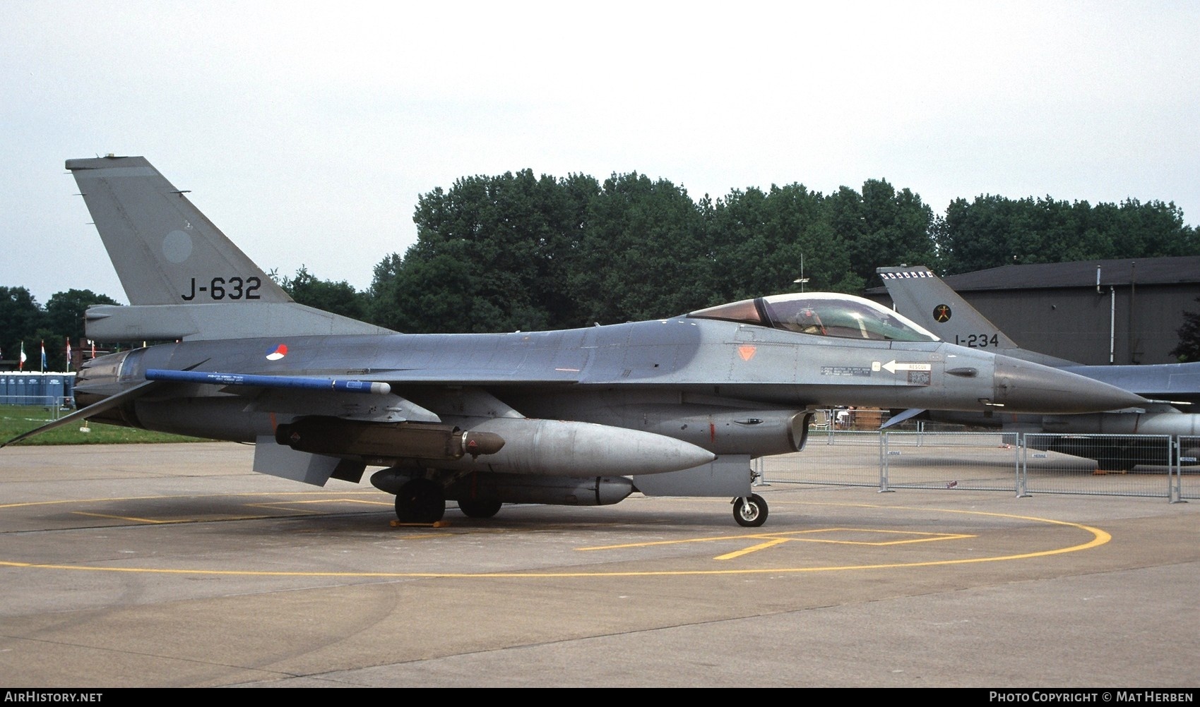 Aircraft Photo of J-632 | General Dynamics F-16A(R) Fighting Falcon | Netherlands - Air Force | AirHistory.net #419940