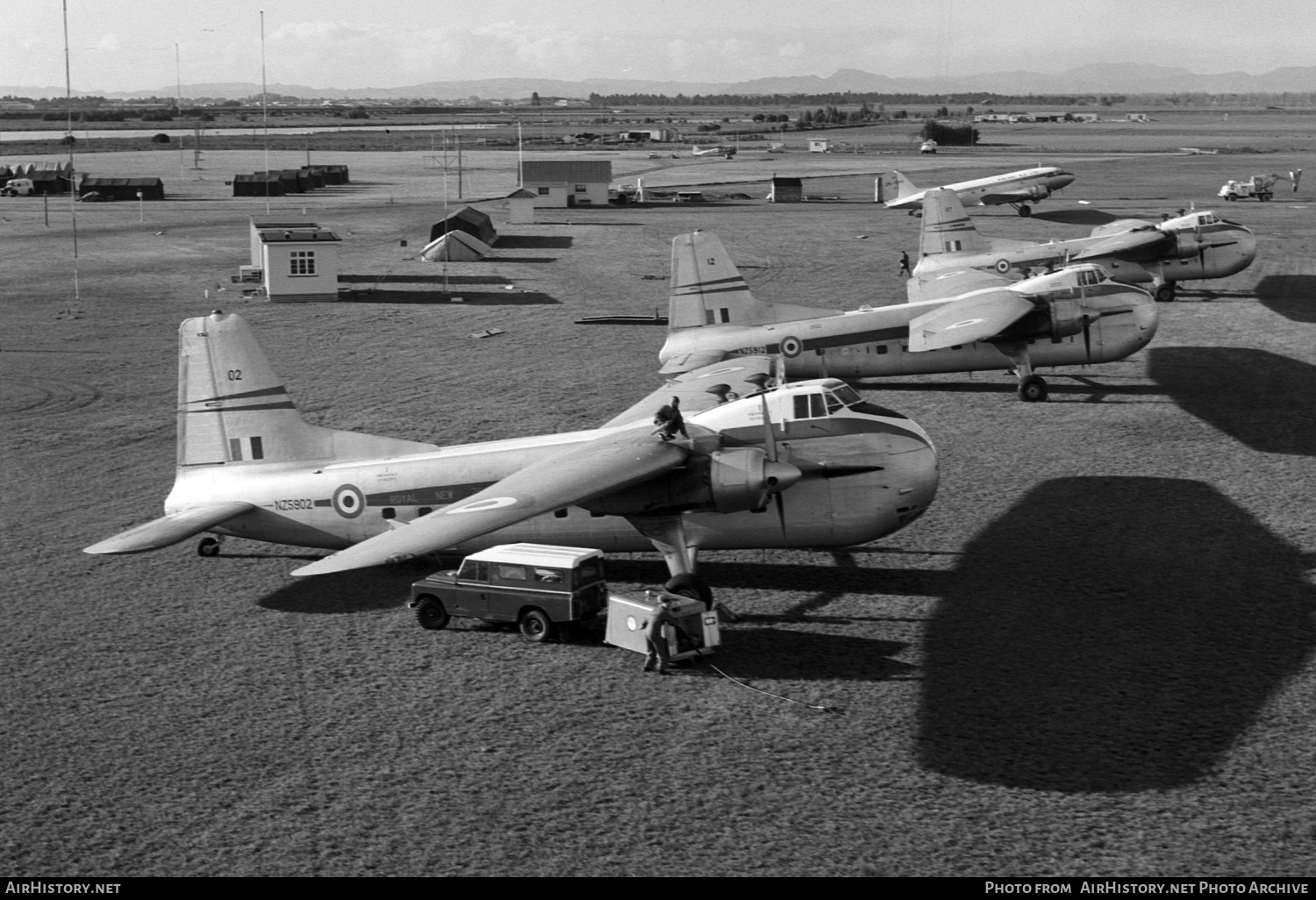 Aircraft Photo of NZ5902 | Bristol 170 Freighter Mk31 | New Zealand - Air Force | AirHistory.net #419976