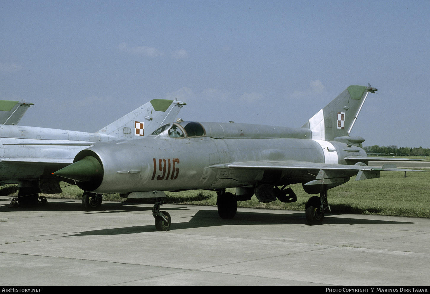 Aircraft Photo of 1916 | Mikoyan-Gurevich MiG-21R | Poland - Air Force | AirHistory.net #420006