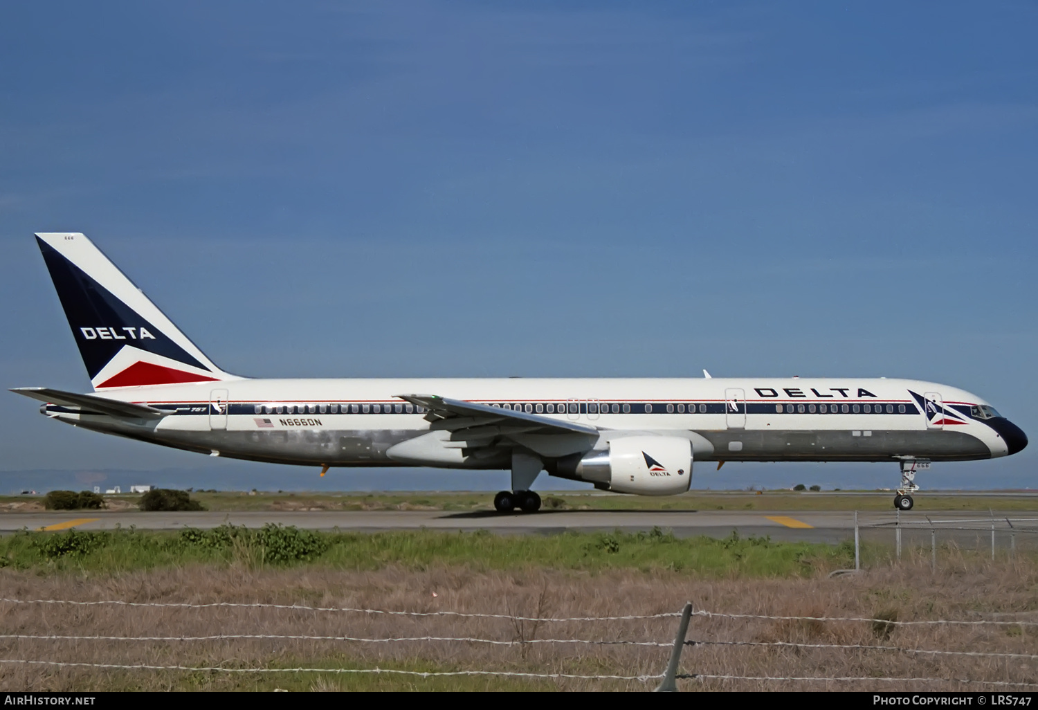 Aircraft Photo of N666DN | Boeing 757-232 | Delta Air Lines | AirHistory.net #420013