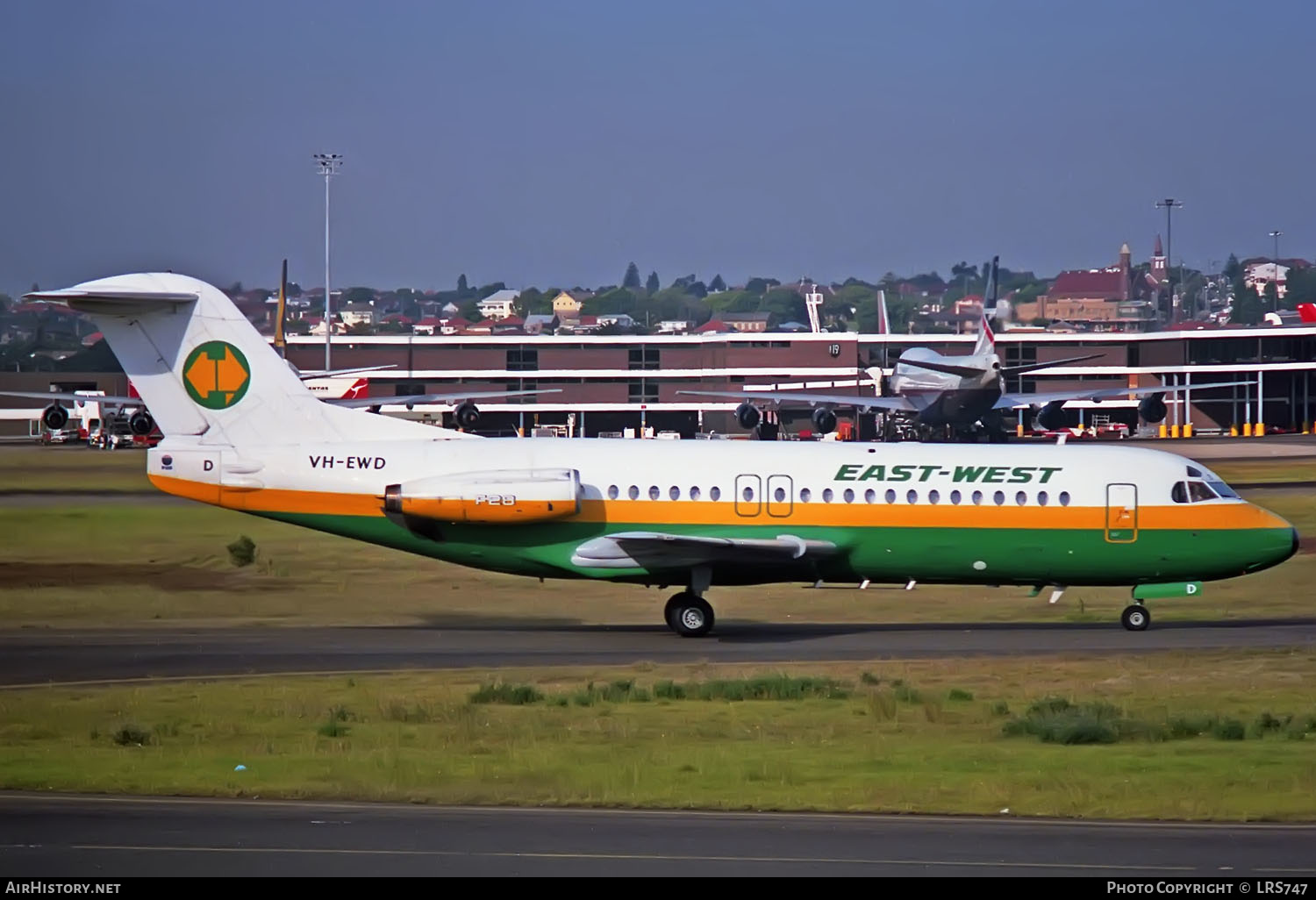 Aircraft Photo of VH-EWD | Fokker F28-4000 Fellowship | East-West Airlines | AirHistory.net #420019