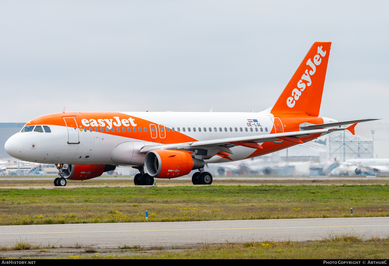 Aircraft Photo of OE-LQL | Airbus A319-111 | EasyJet | AirHistory.net #420021