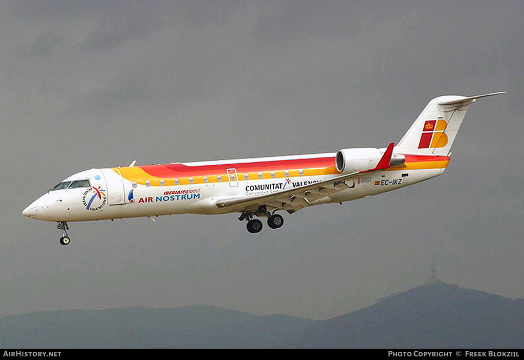 Aircraft Photo of EC-IKZ | Bombardier CRJ-200ER (CL-600-2B19) | Iberia Regional | AirHistory.net #420149