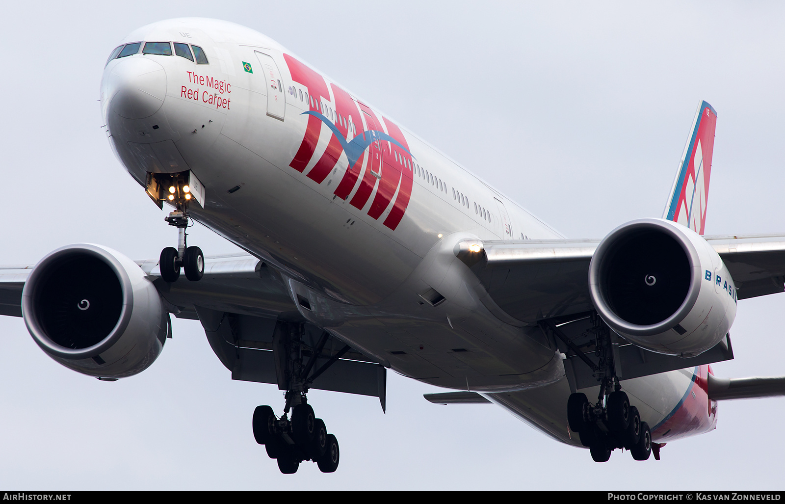 Aircraft Photo of PT-MUE | Boeing 777-32W/ER | TAM Linhas Aéreas | AirHistory.net #420207