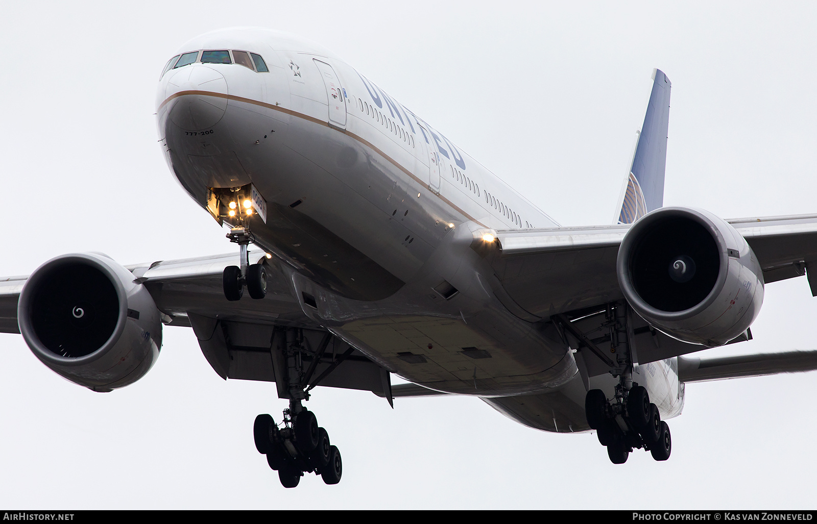 Aircraft Photo of N78005 | Boeing 777-224/ER | United Airlines | AirHistory.net #420239