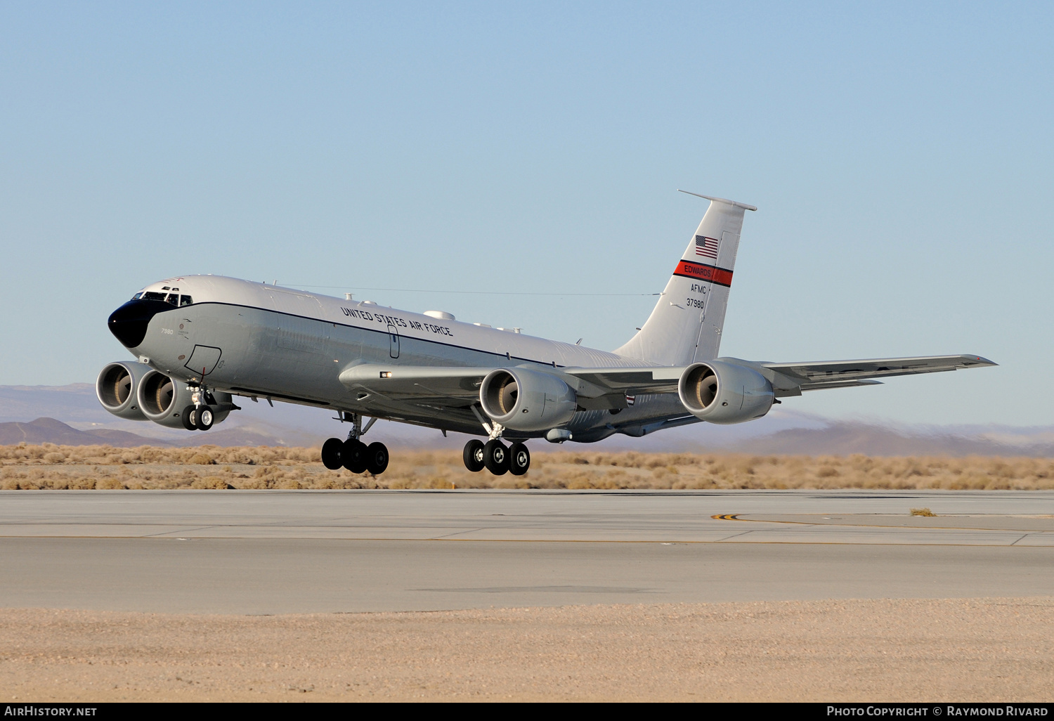 Aircraft Photo of 63-7980 / 37980 | Boeing KC-135R Stratotanker | USA - Air Force | AirHistory.net #420312