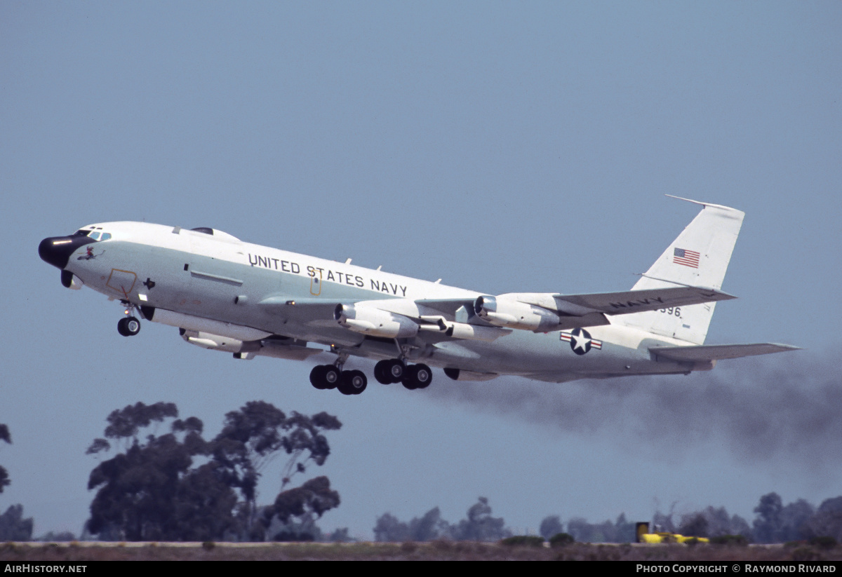 Aircraft Photo of 563596 | Boeing NKC-135A Stratotanker | USA - Navy | AirHistory.net #420313