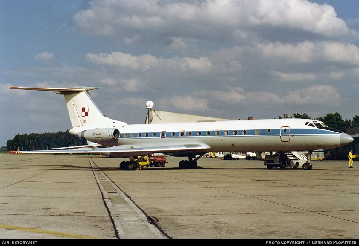 Aircraft Photo of 101 | Tupolev Tu-134A | Poland - Air Force | AirHistory.net #420318