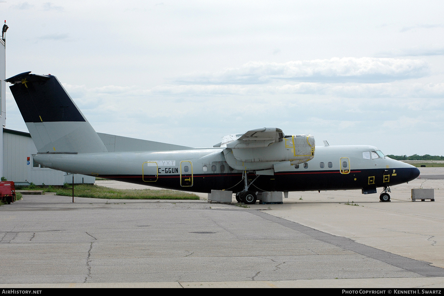 Aircraft Photo of C-GGUN | De Havilland Canada DHC-7-102 Dash 7 | AirHistory.net #420381