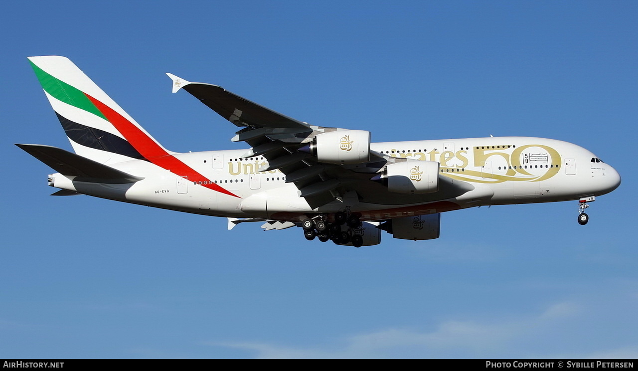 Aircraft Photo of A6-EVQ | Airbus A380-842 | Emirates | AirHistory.net #420426