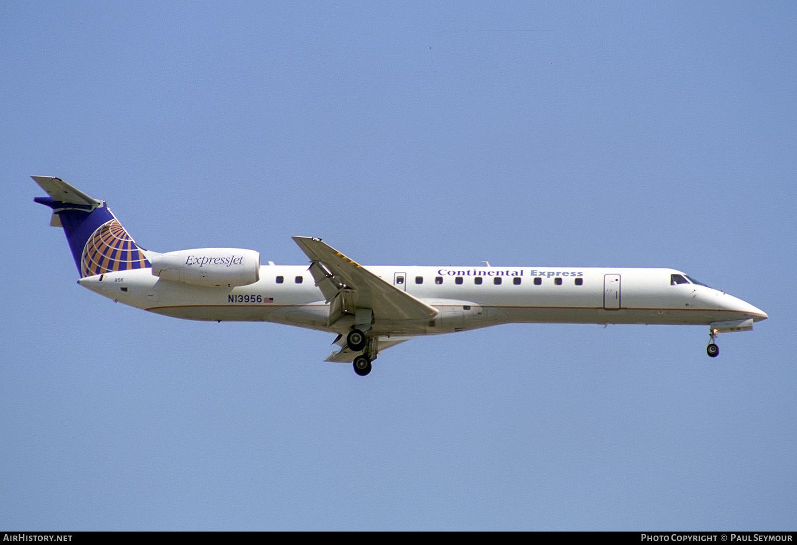Aircraft Photo of N13956 | Embraer ERJ-145LR (EMB-145LR) | Continental Express | AirHistory.net #420496
