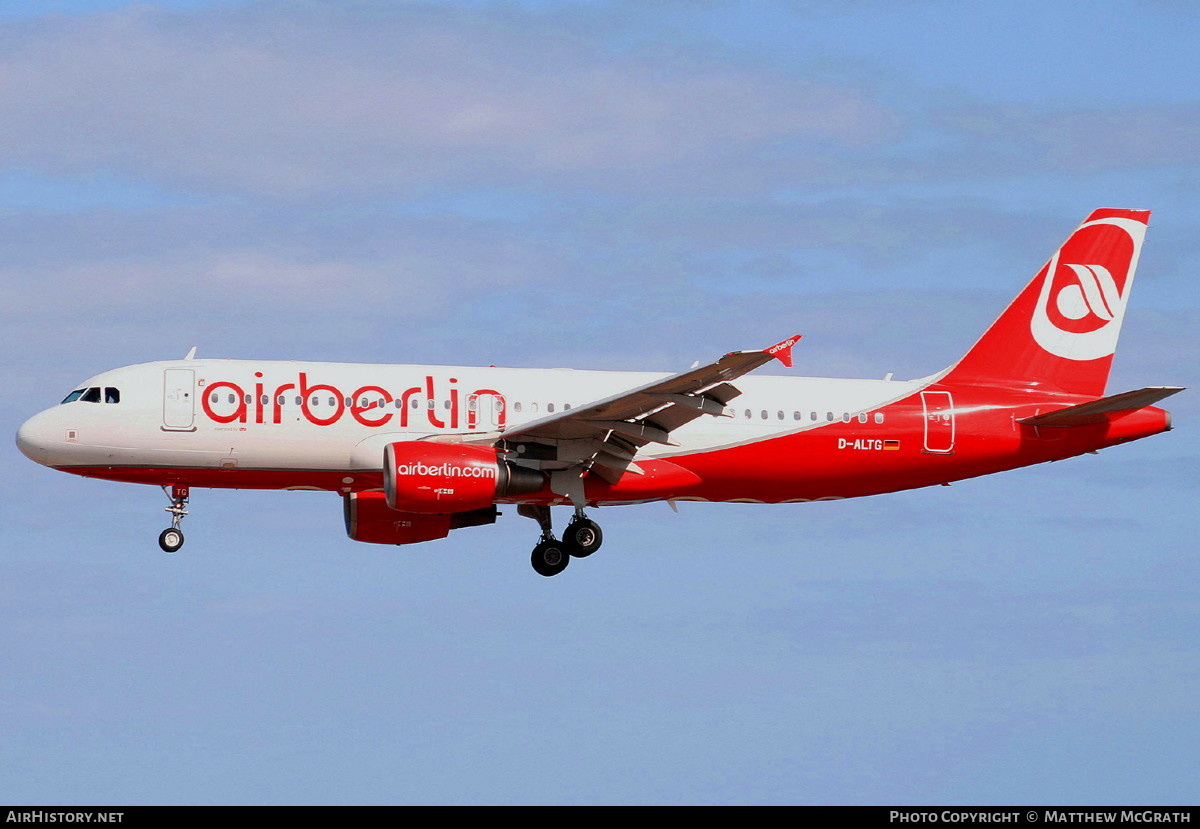 Aircraft Photo of D-ALTG | Airbus A320-214 | Air Berlin | AirHistory.net #420592