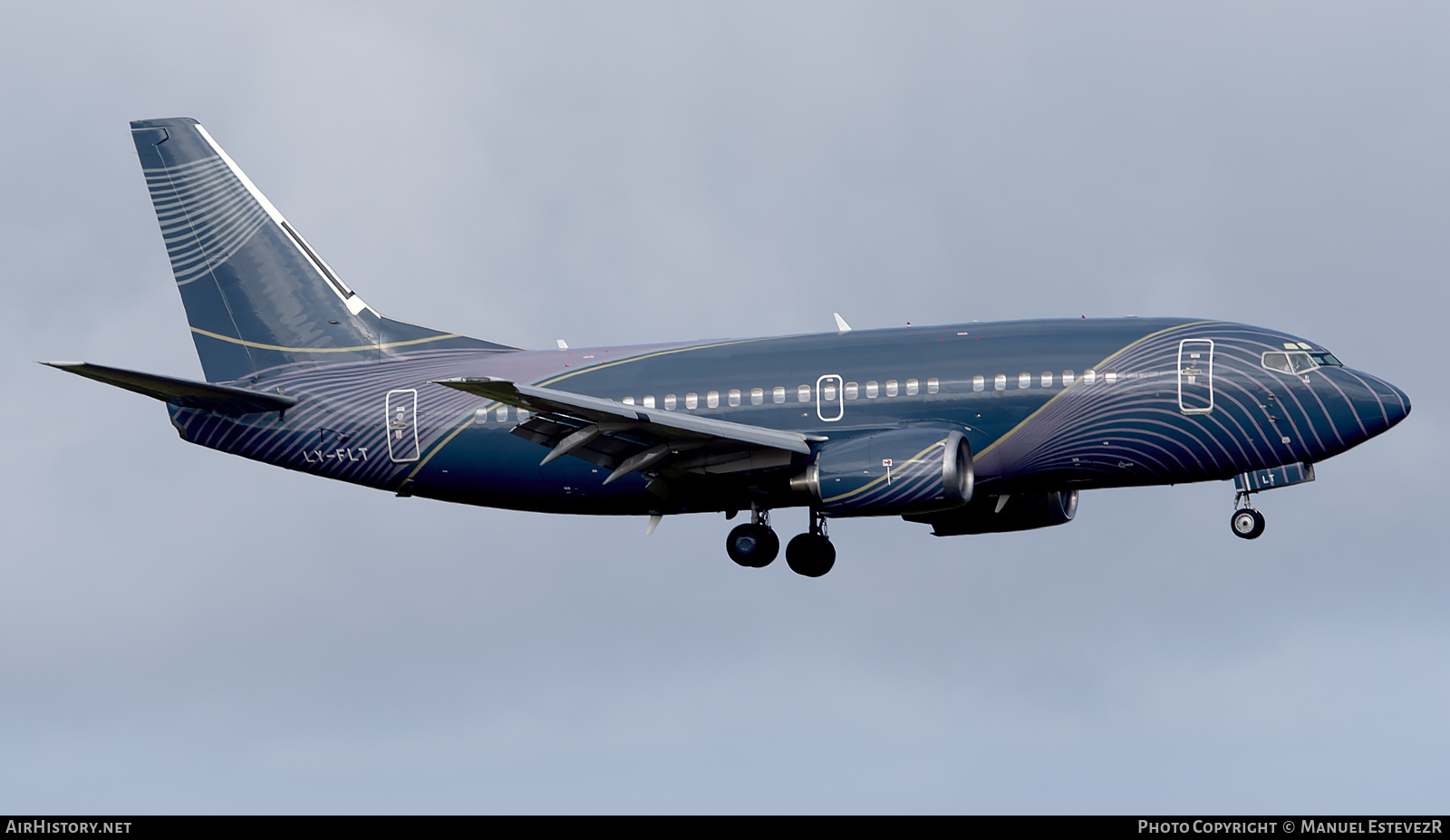 Aircraft Photo of LY-FLT | Boeing 737-522 | AirHistory.net #420696