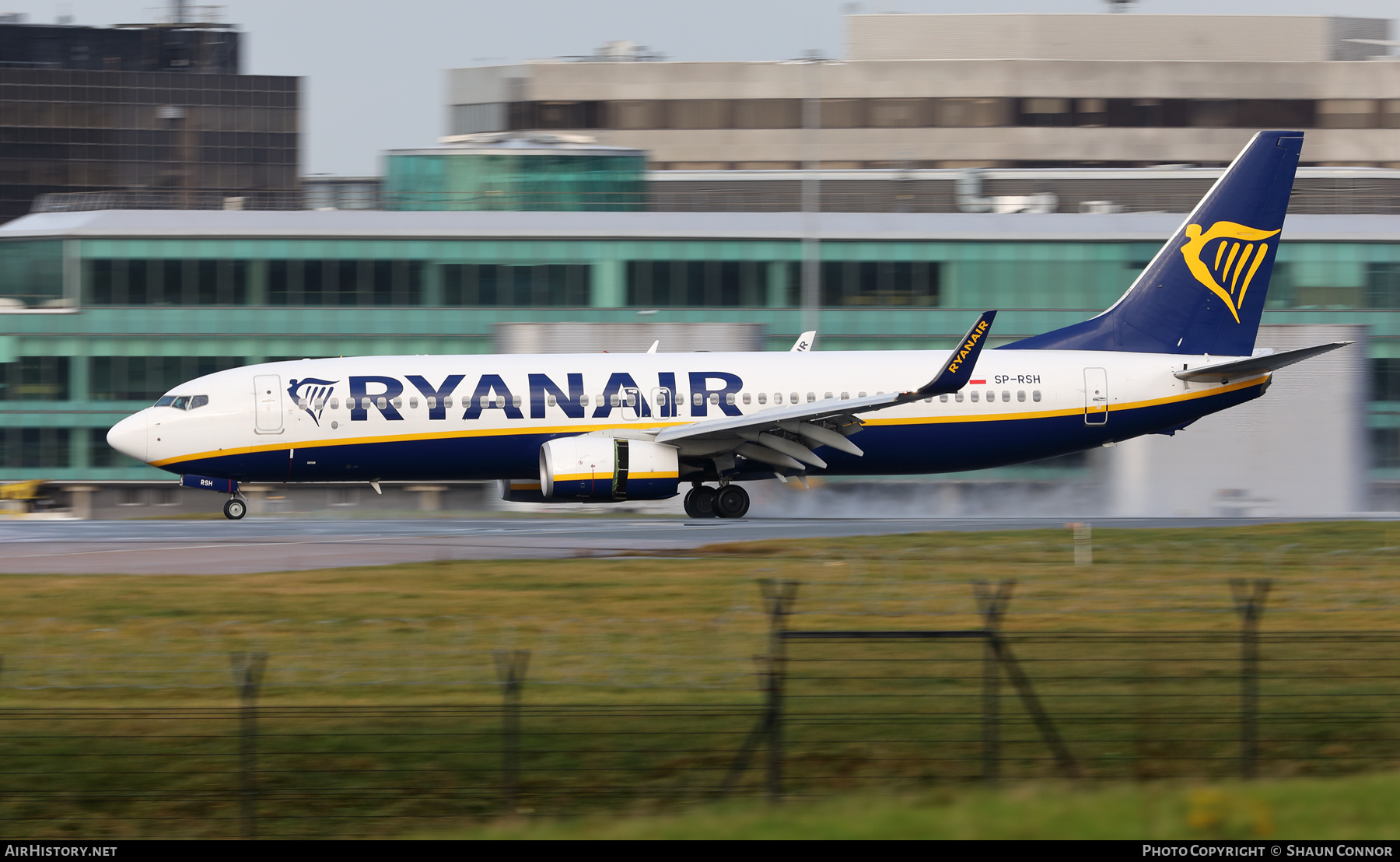 Aircraft Photo of SP-RSH | Boeing 737-800 | Ryanair | AirHistory.net #420772