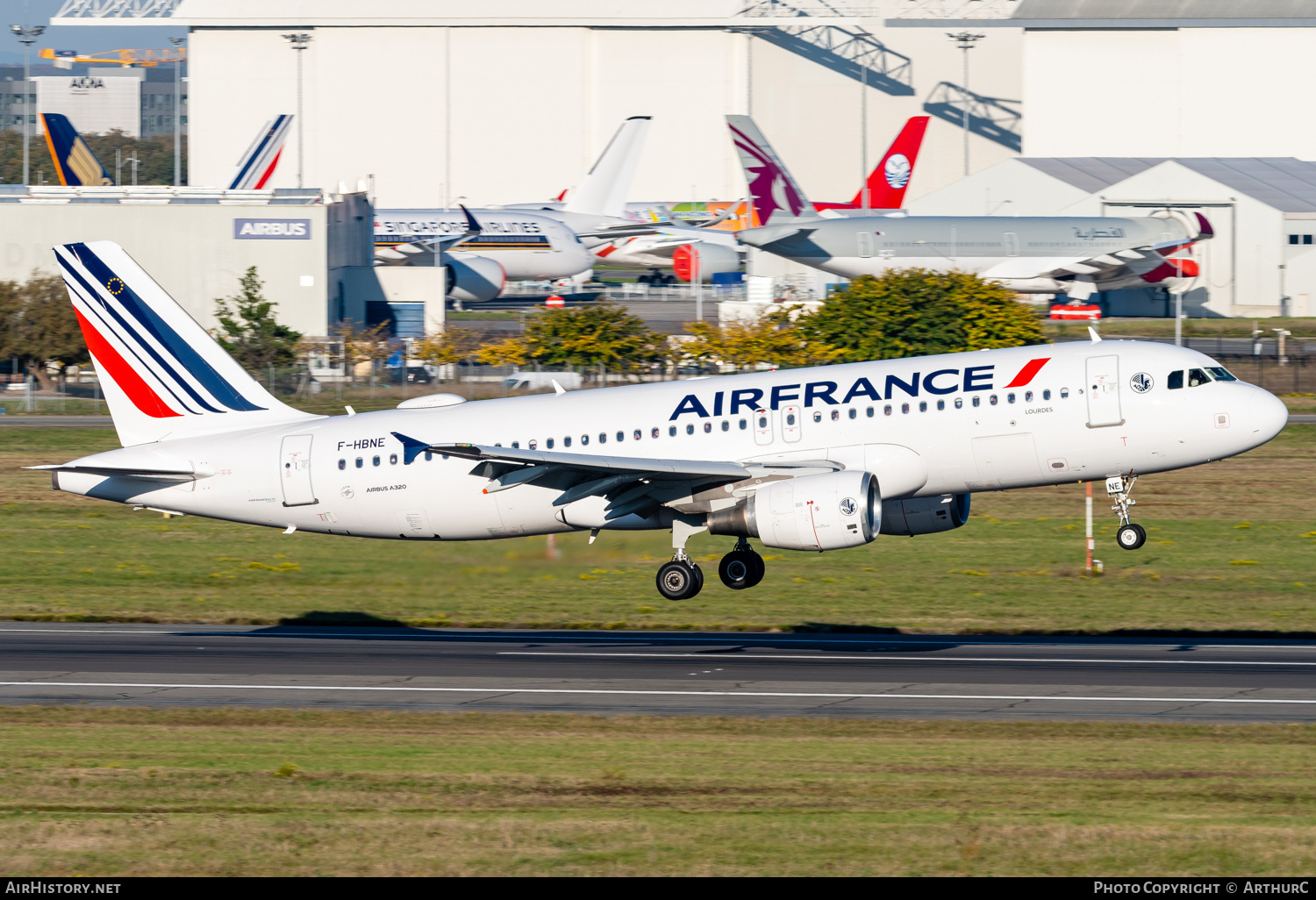 Aircraft Photo of F-HBNE | Airbus A320-214 | Air France | AirHistory.net #420782