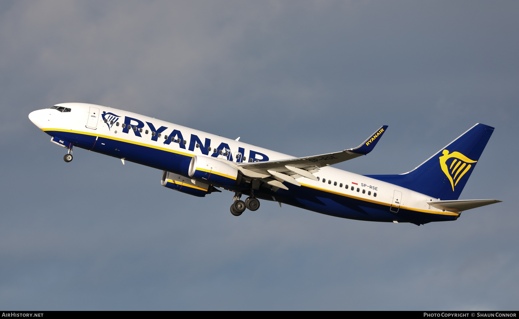 Aircraft Photo of SP-RSE | Boeing 737-800 | Ryanair | AirHistory.net #420807