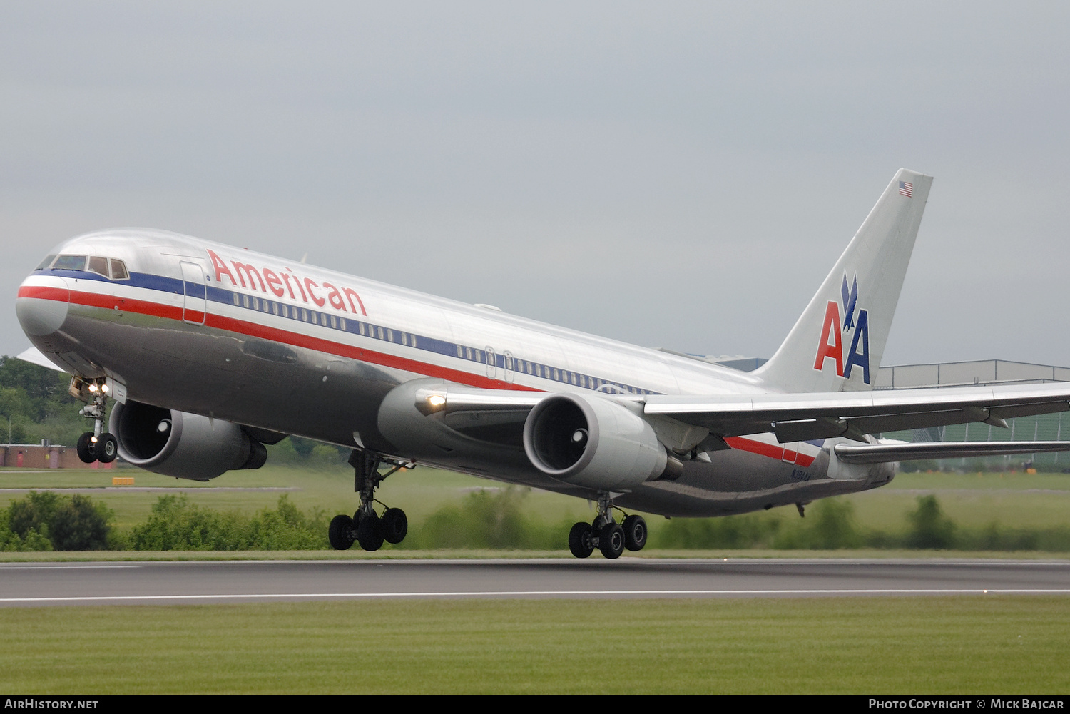Aircraft Photo of N384AA | Boeing 767-323/ER | American Airlines | AirHistory.net #420847