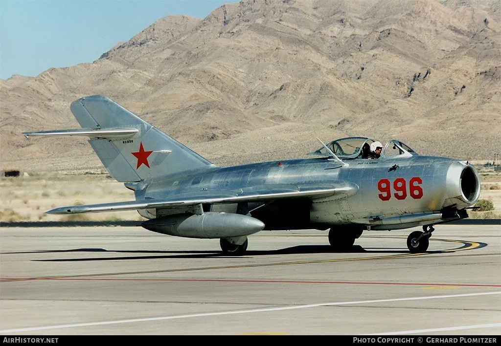 Aircraft Photo of N996 / NX996 | Mikoyan-Gurevich MiG-15... | AirHistory.net #420903