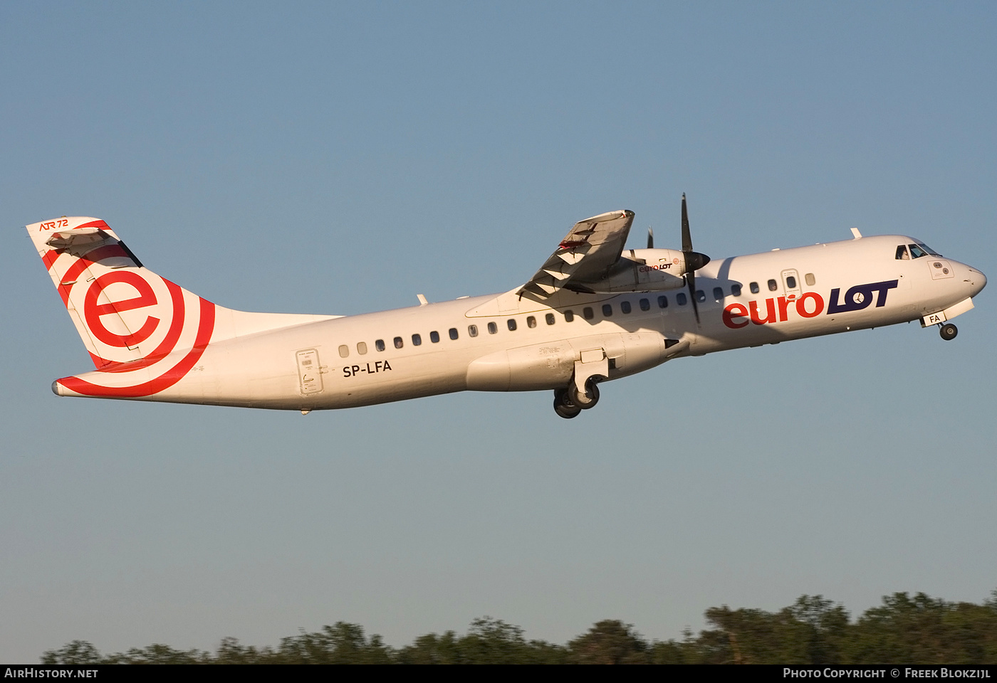 Aircraft Photo of SP-LFA | ATR ATR-72-202 | EuroLOT | AirHistory.net #420951
