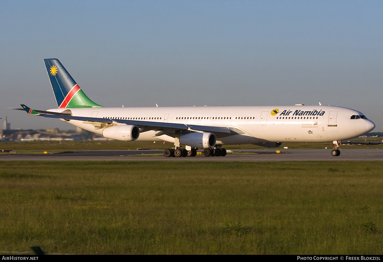 Aircraft Photo of V5-NME | Airbus A340-311 | Air Namibia | AirHistory.net #420979