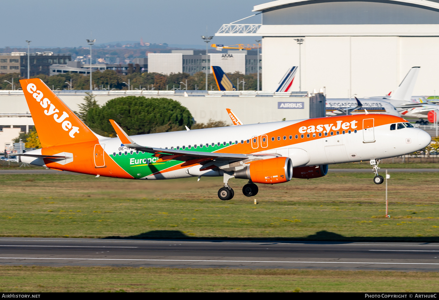 Aircraft Photo of OE-IVV | Airbus A320-214 | EasyJet | AirHistory.net #421045