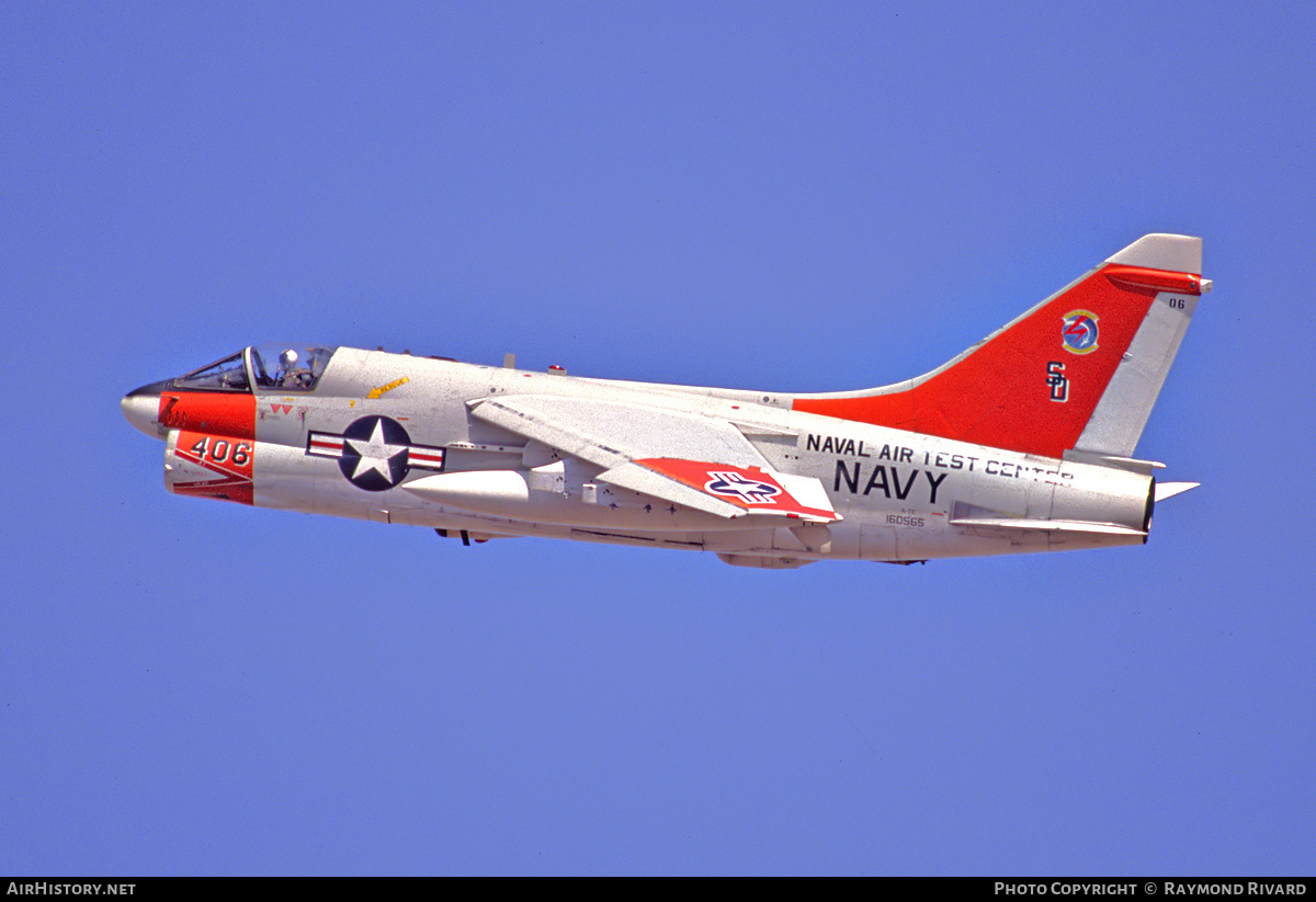 Aircraft Photo of 160565 / SD-406 | Vought A-7E Corsair II | USA - Navy | AirHistory.net #421155