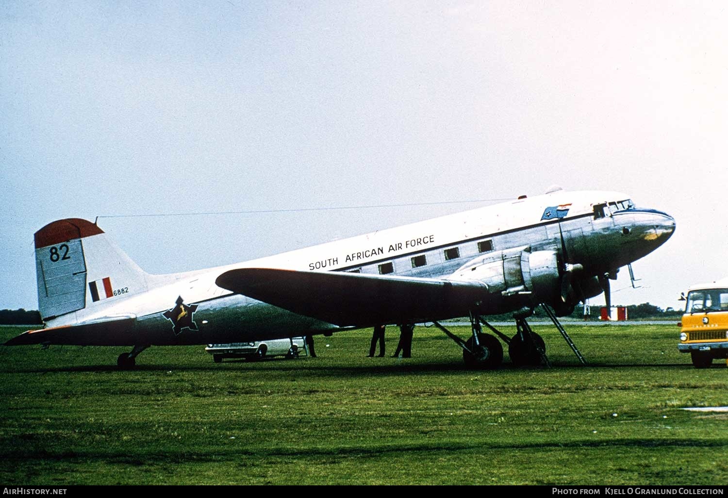 Aircraft Photo of 6882 | Douglas C-47B Dakota Mk.4 | South Africa - Air Force | AirHistory.net #421159
