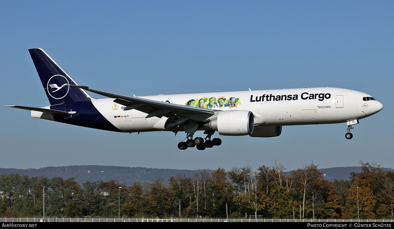 Aircraft Photo of D-ALFI | Boeing 777-F | Lufthansa Cargo | AirHistory.net #421169