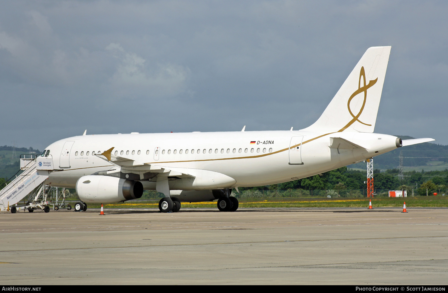 Aircraft Photo of D-ADNA | Airbus ACJ319 (A319-113/CJ) | AirHistory.net #421318