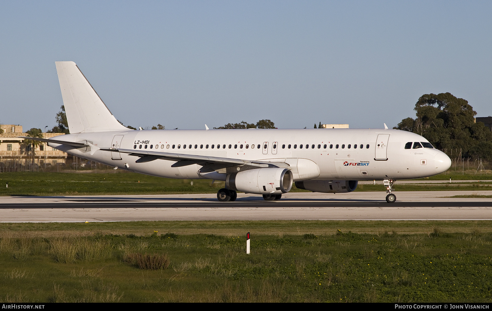 Aircraft Photo of LZ-MDI | Airbus A320-233 | Fly2Sky | AirHistory.net #421338