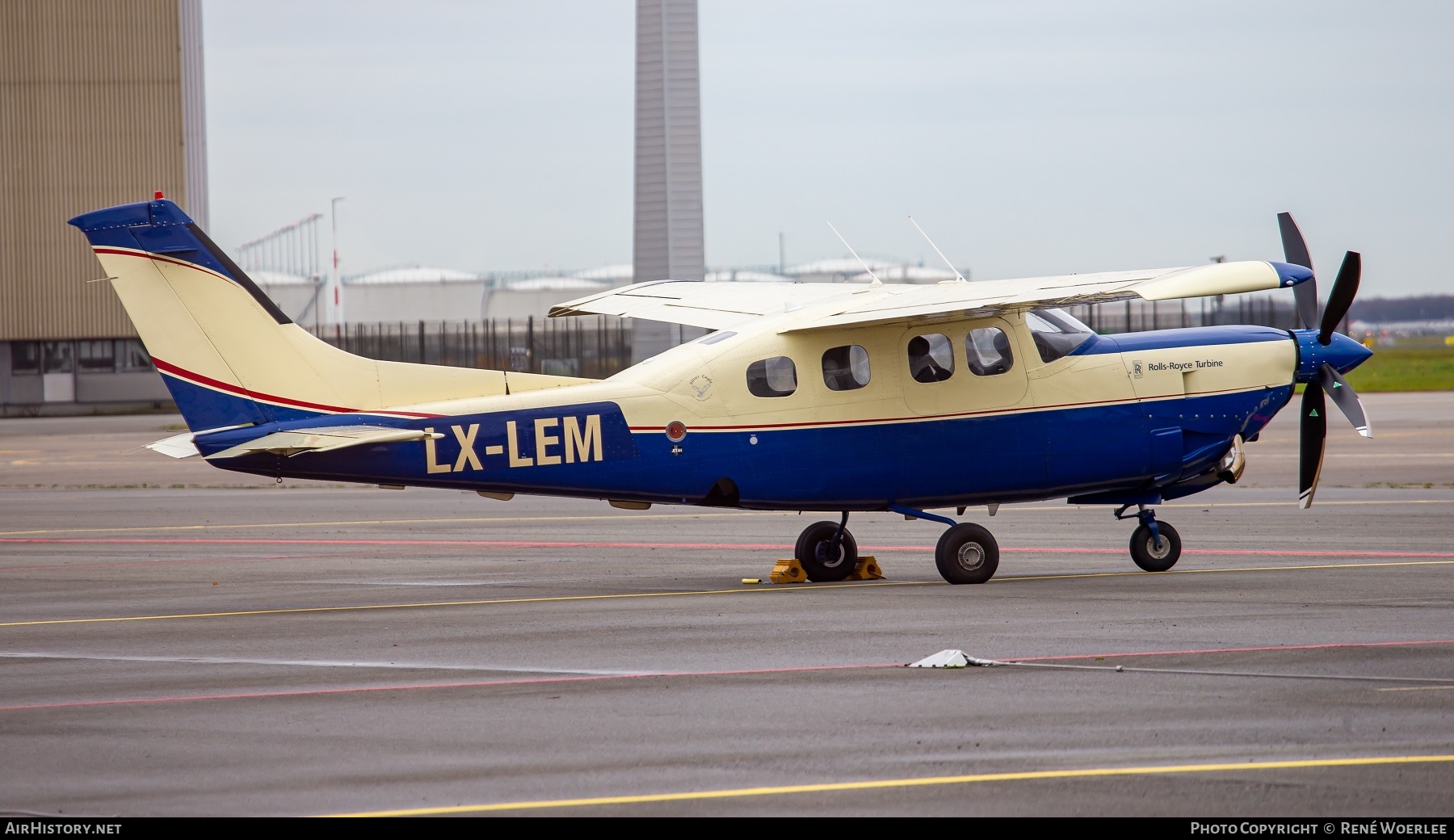 Aircraft Photo of LX-LEM | Cessna P210N Silver Eagle | AirHistory.net #421343