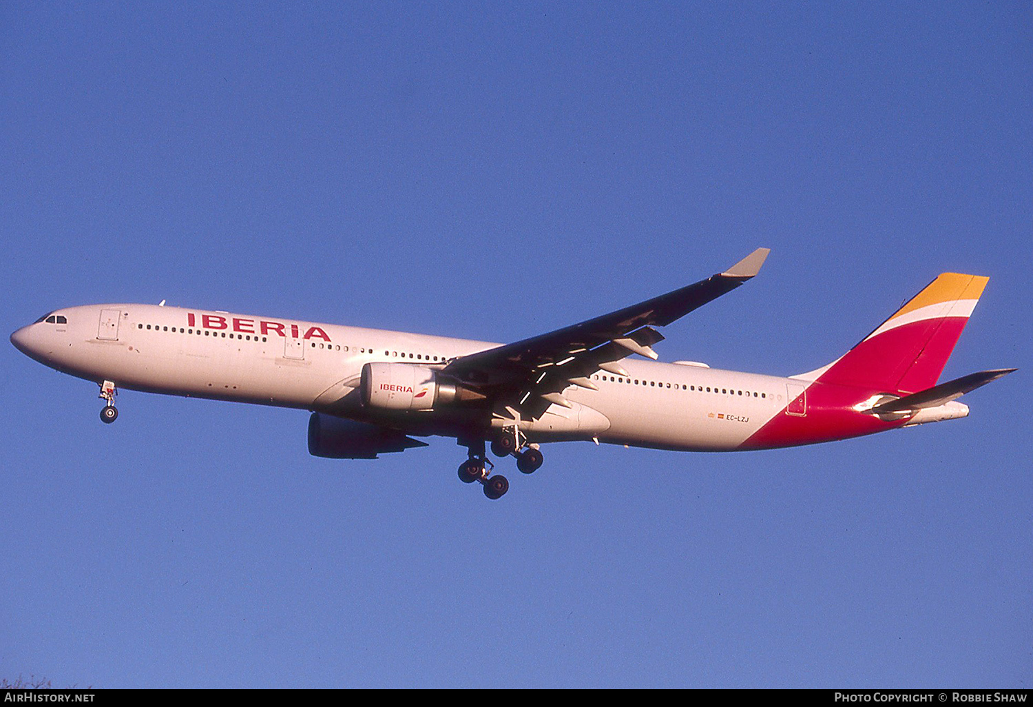 Aircraft Photo of EC-LZJ | Airbus A330-302 | Iberia | AirHistory.net #421353