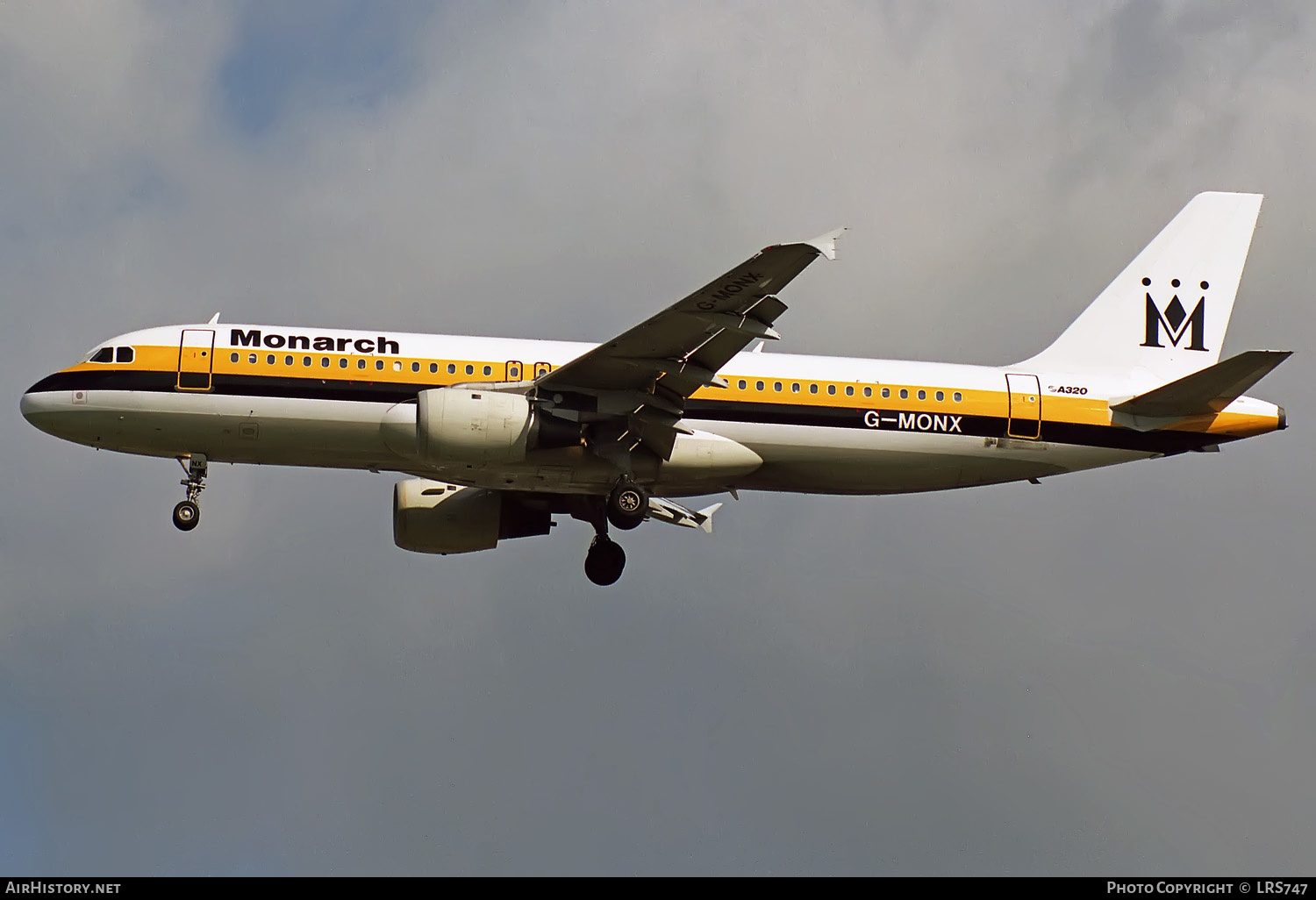 Aircraft Photo of G-MONX | Airbus A320-212 | Monarch Airlines | AirHistory.net #421369