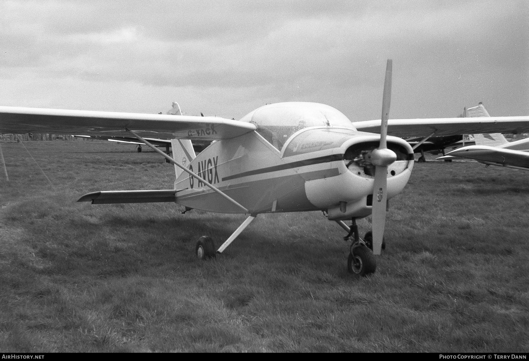 Aircraft Photo of G-AVGX | Bölkow Bo-208C Junior | AirHistory.net #421370