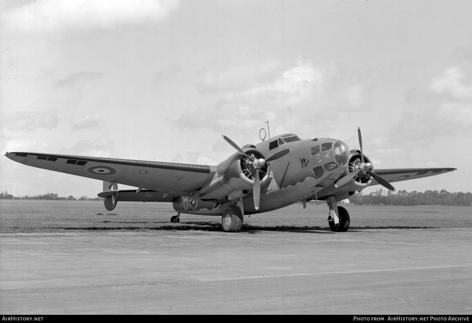 Aircraft Photo of NZ2077 | Lockheed 414 Hudson Mk.IIIA | New Zealand - Air Force | AirHistory.net #421441