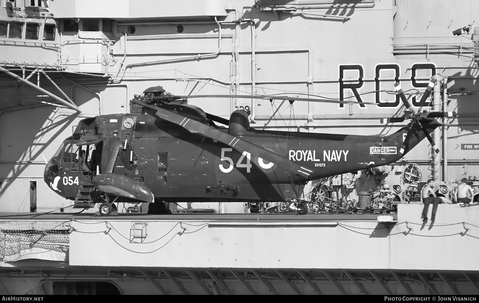 Aircraft Photo of XV673 | Westland WS-61 Sea King HAS1 | UK - Navy | AirHistory.net #421512